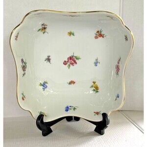 Hutschenreuther Mirabell Square Vegetable Serving Bowl 8” Maria Theresia MINT